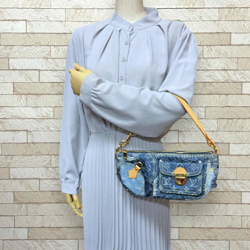 Louis Vuitton Pouchy Patchwork Monogram Denim Sho… - image 2